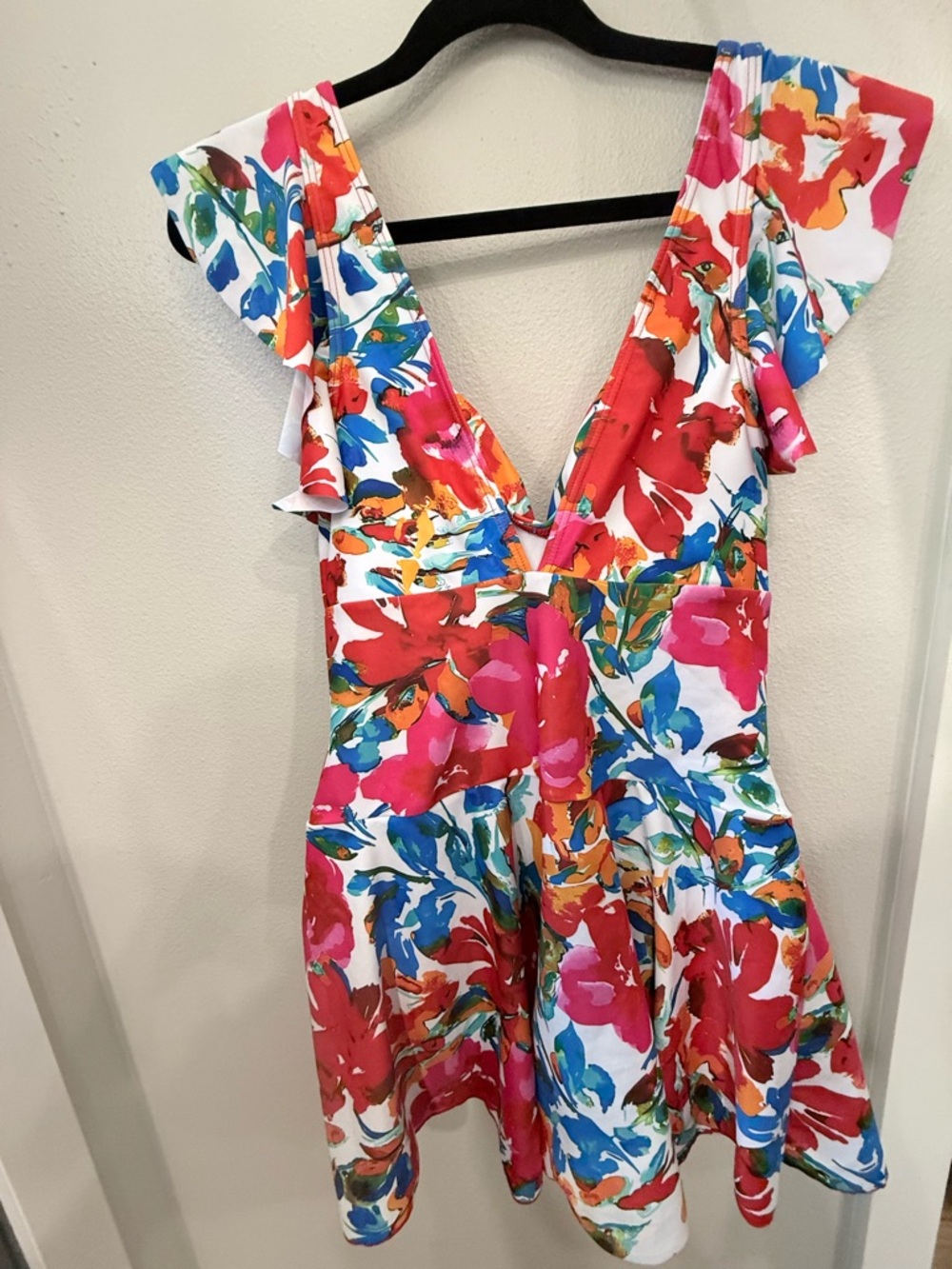 Floral Flutter-Sleeve Swim Dress XL - Picture 3 of 3